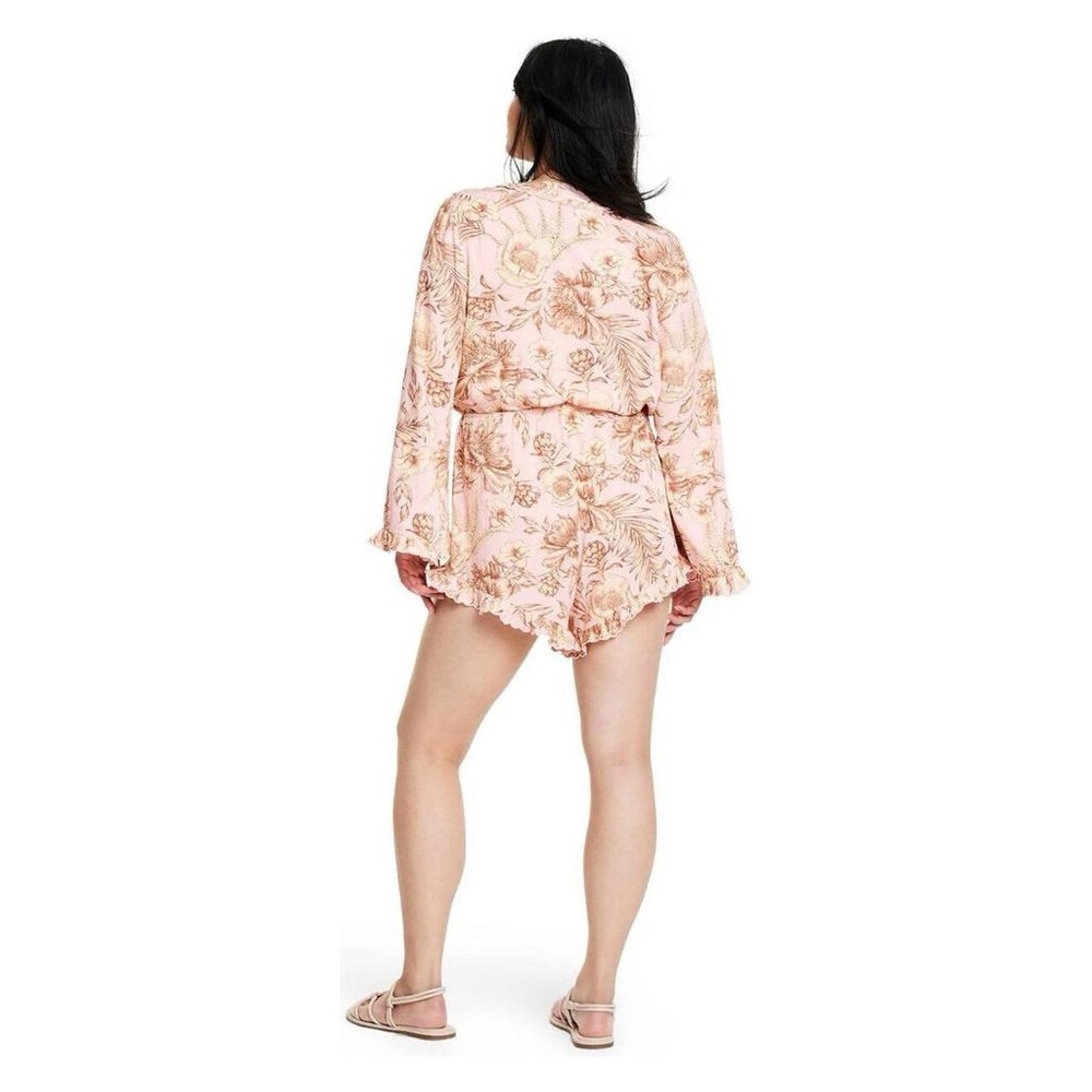 🥳SOLD🥳Agua Bendita Pink Floral Jumpsuit - Picture 3 of 5